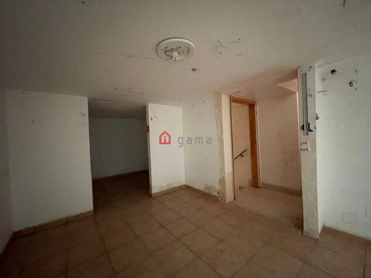 Local Comercial de 5 habitaciones en Vinaròs en venta - 209.000 € (Ref: 9743208)