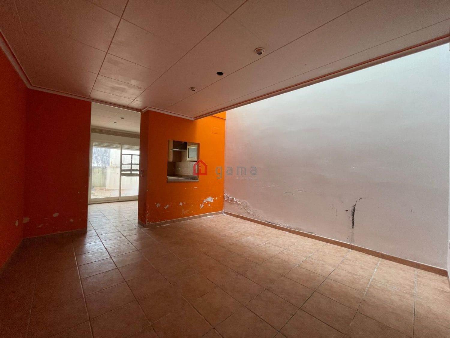 Local Comercial de 5 habitaciones en Vinaròs en venta - 209.000 € (Ref: 9743208)