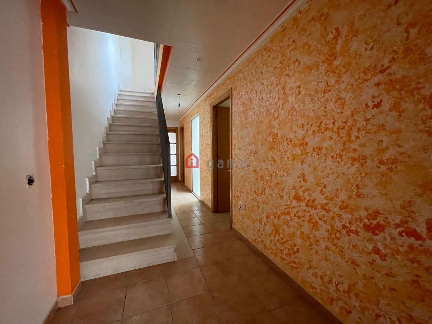Local Comercial de 5 habitaciones en Vinaròs en venta - 209.000 € (Ref: 9743208)