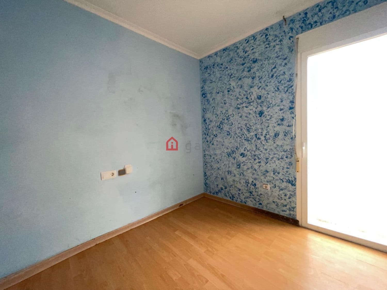 Local Comercial de 5 habitaciones en Vinaròs en venta - 209.000 € (Ref: 9743208)