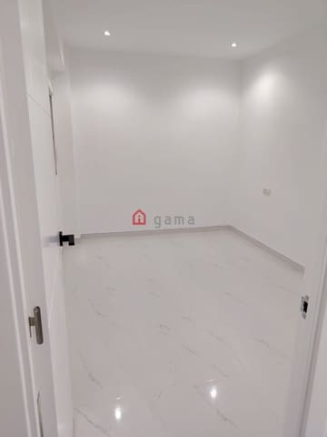 3 soveværelse Lejlighed til salg i Centro, Castelló de la Plana - € 160.000 (Ref: 9751794)