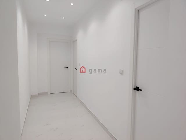 3 soveværelse Lejlighed til salg i Centro, Castelló de la Plana - € 160.000 (Ref: 9751794)