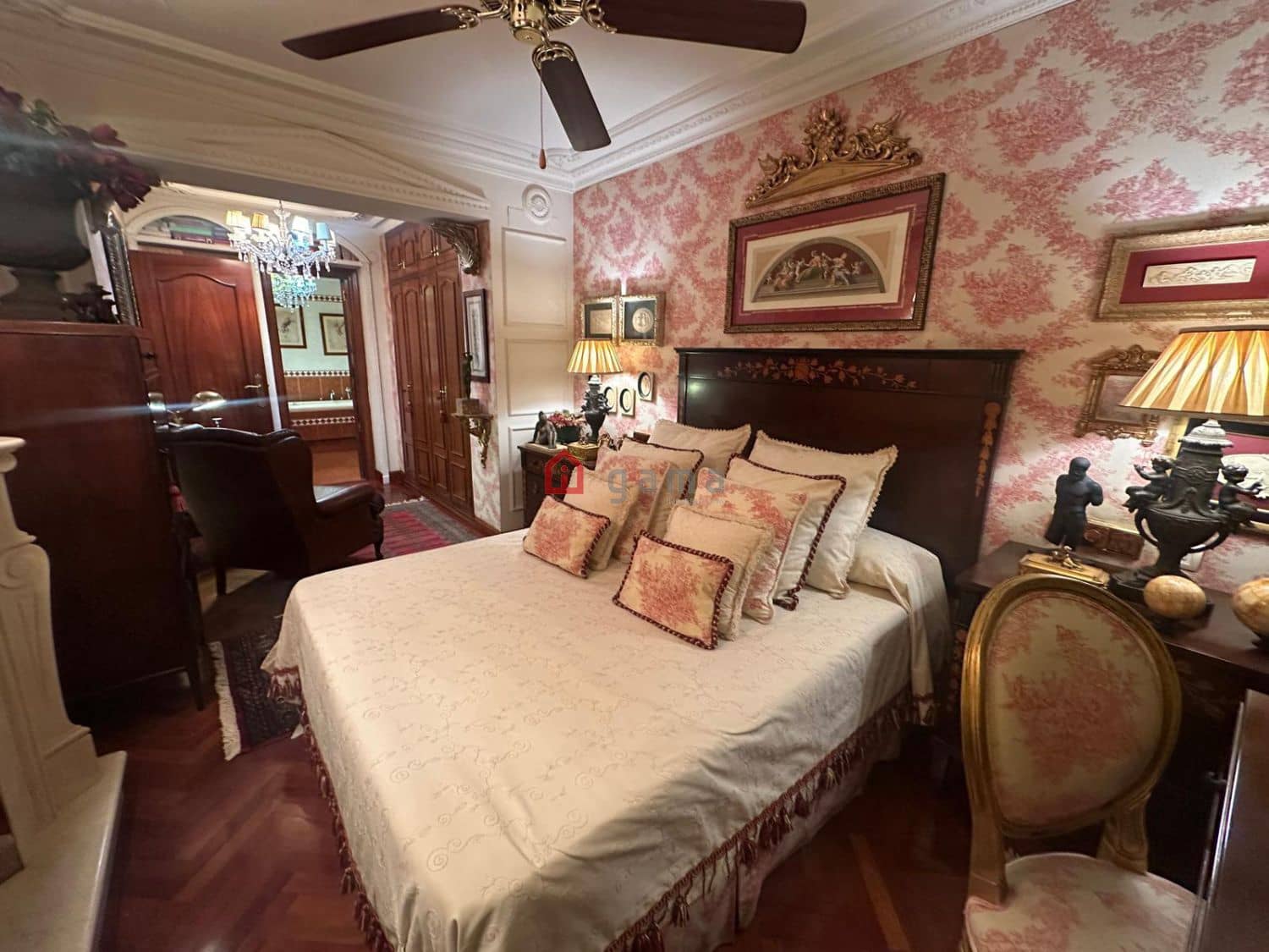 3 slaapkamer Flat te koop in Castello de la Plana met garage - € 300.000 (Ref: 9755472)