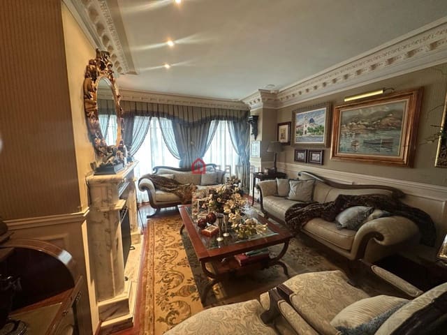 3 quarto Apartamento para venda em Castelló de la Plana com garagem - 300 000 € (Ref: 9755472)