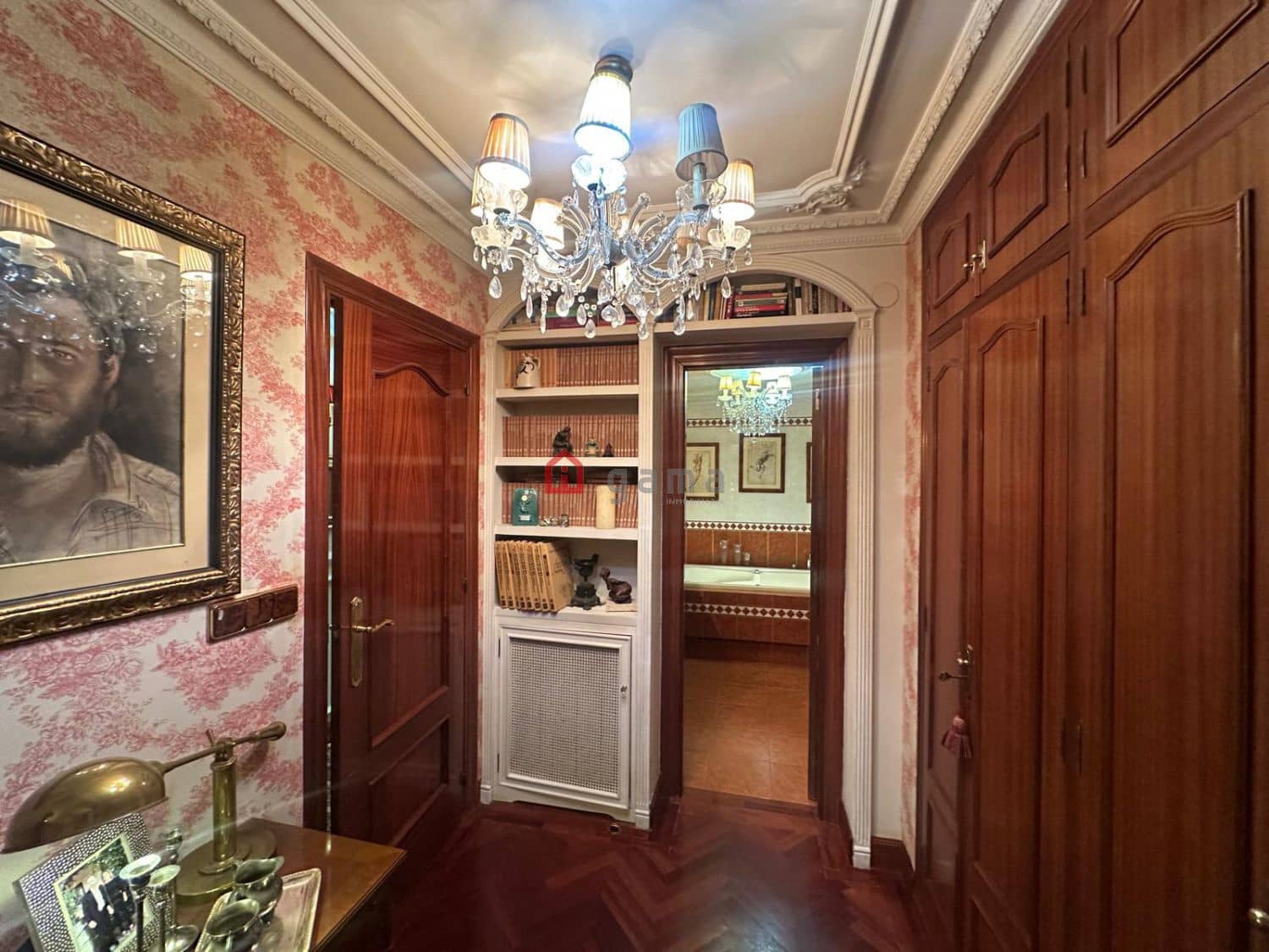 3 slaapkamer Flat te koop in Castello de la Plana met garage - € 300.000 (Ref: 9755472)