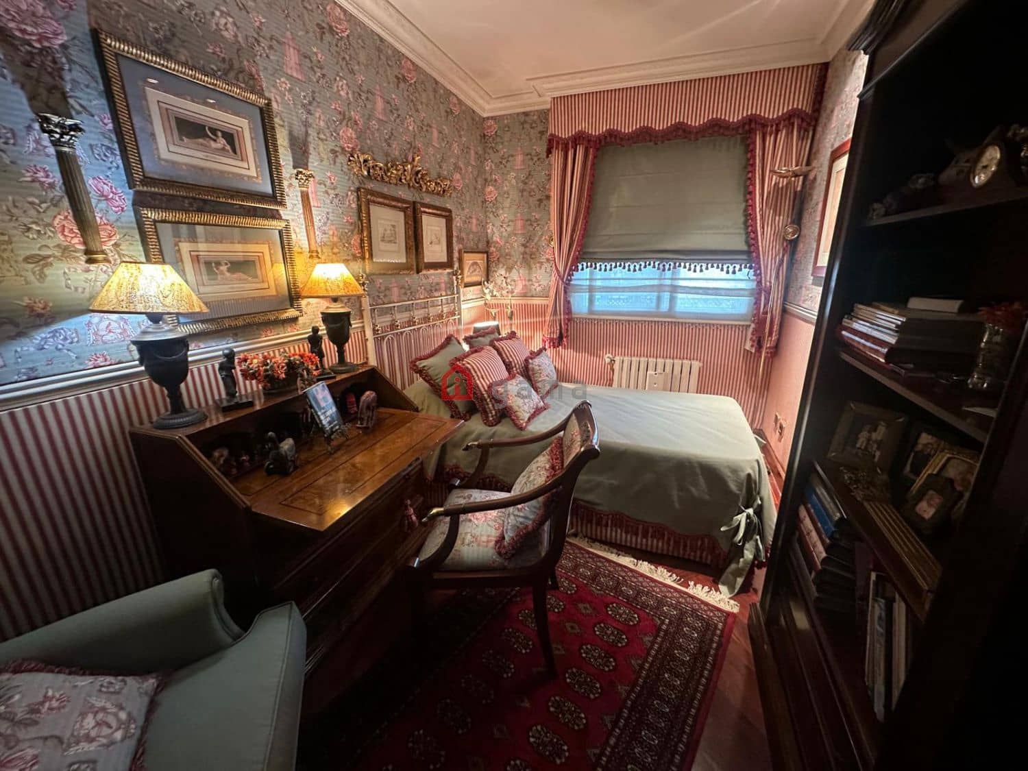 3 slaapkamer Flat te koop in Castello de la Plana met garage - € 300.000 (Ref: 9755472)