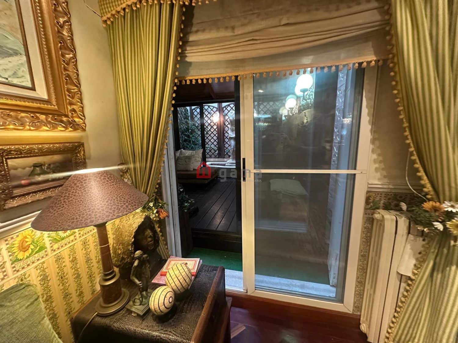 3 slaapkamer Flat te koop in Castello de la Plana met garage - € 300.000 (Ref: 9755472)