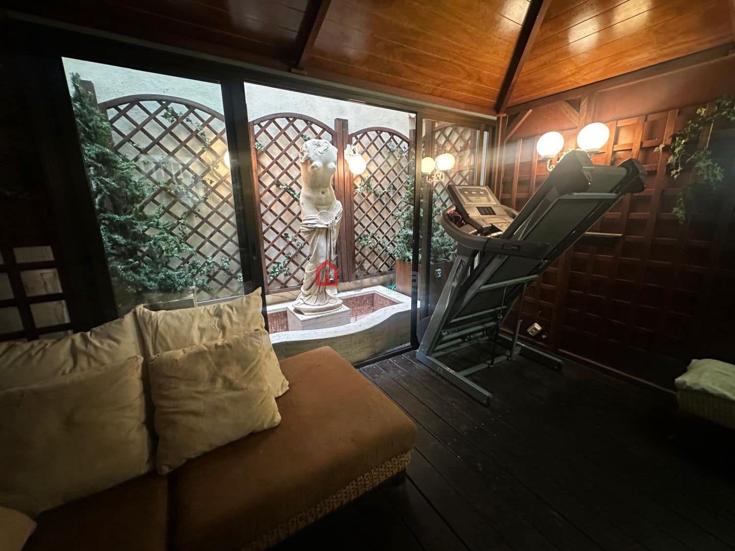 3 slaapkamer Flat te koop in Castello de la Plana met garage - € 300.000 (Ref: 9755472)