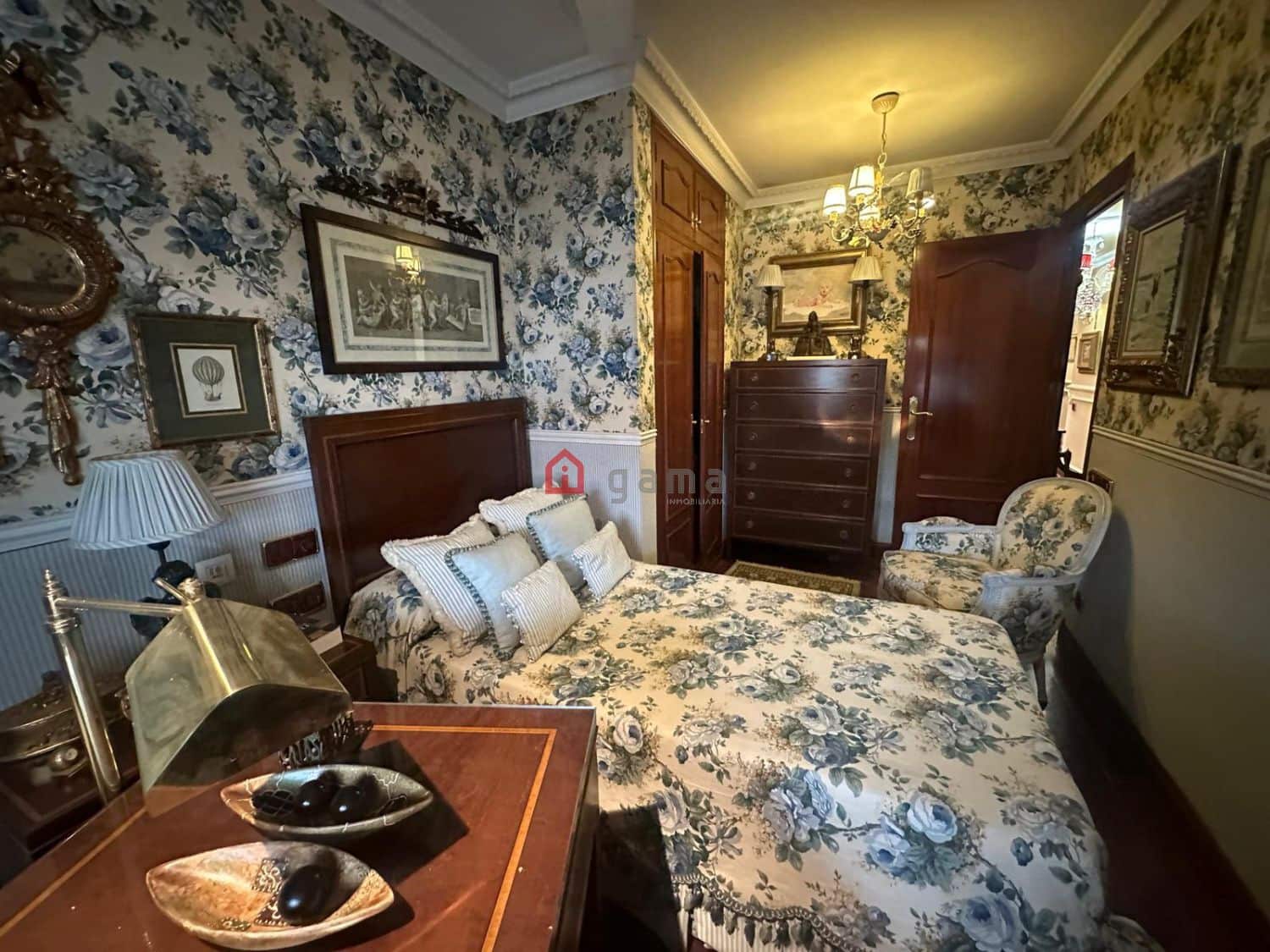 3 slaapkamer Flat te koop in Castello de la Plana met garage - € 300.000 (Ref: 9755472)