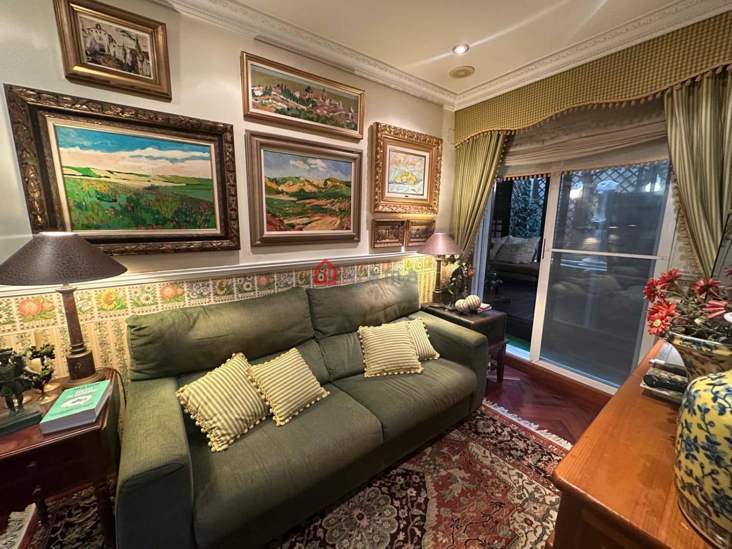 3 slaapkamer Flat te koop in Castello de la Plana met garage - € 300.000 (Ref: 9755472)