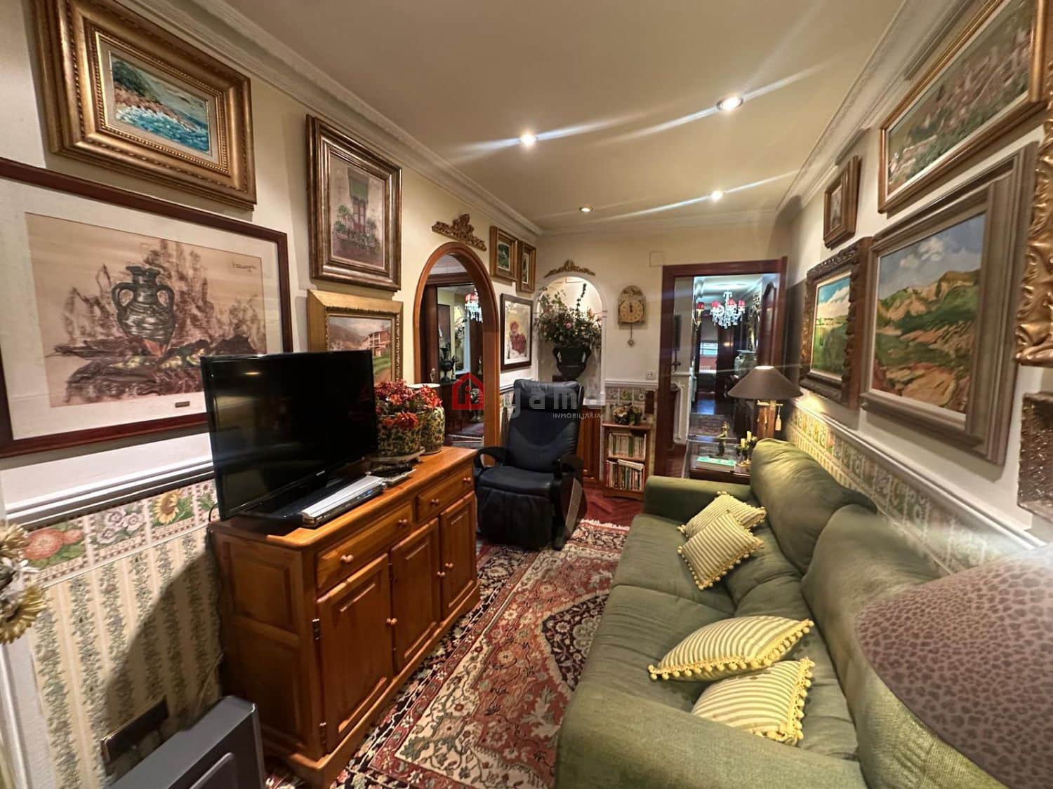 3 slaapkamer Flat te koop in Castello de la Plana met garage - € 300.000 (Ref: 9755472)