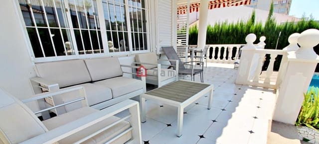 4 makuuhuone Paritalo myytävänä paikassa Benicàssim mukana 
autotalli - 850 000 € (Ref: 9772817)