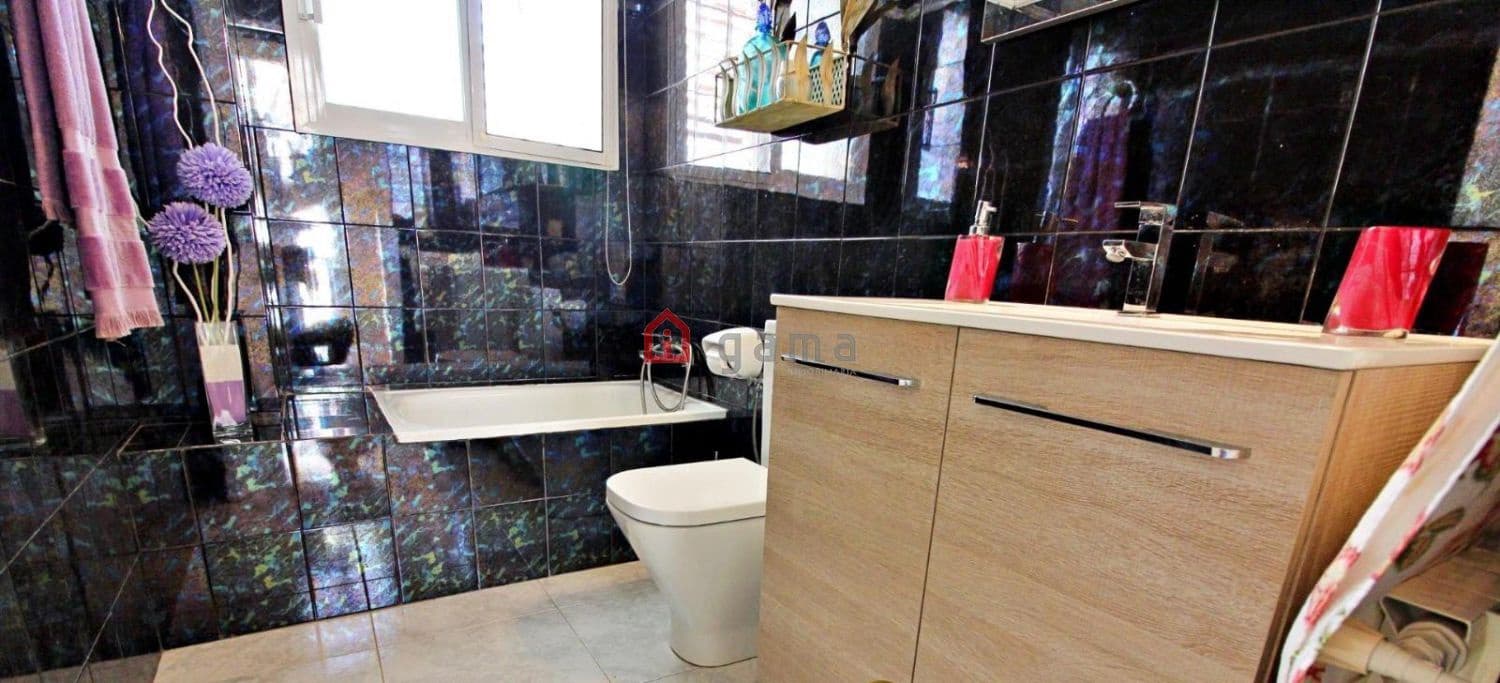 4 camera da letto Villetta Bifamiliare in vendita in Benicassim con garage - 850.000 € (Rif: 9772817)