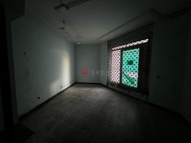 Erhverv til salg i Centro, Castelló de la Plana - € 80.000 (Ref: 9772818)