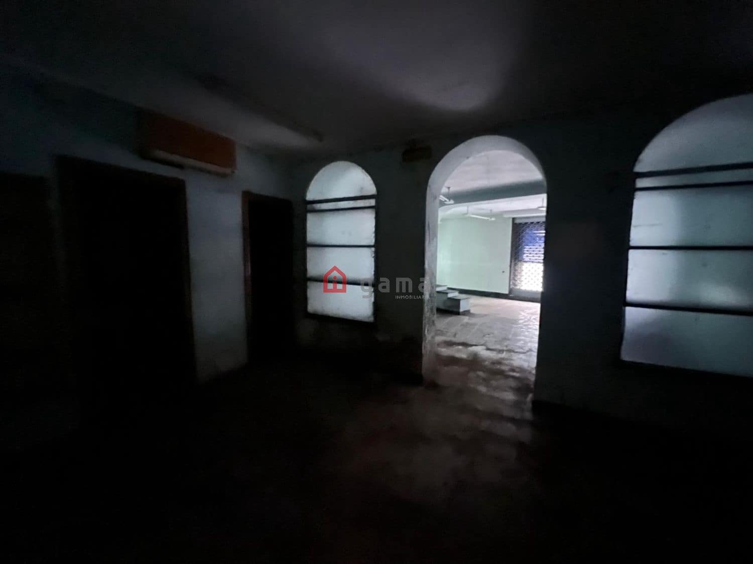 Erhverv til salg i Castello de la Plana - € 80.000 (Ref: 9772818)