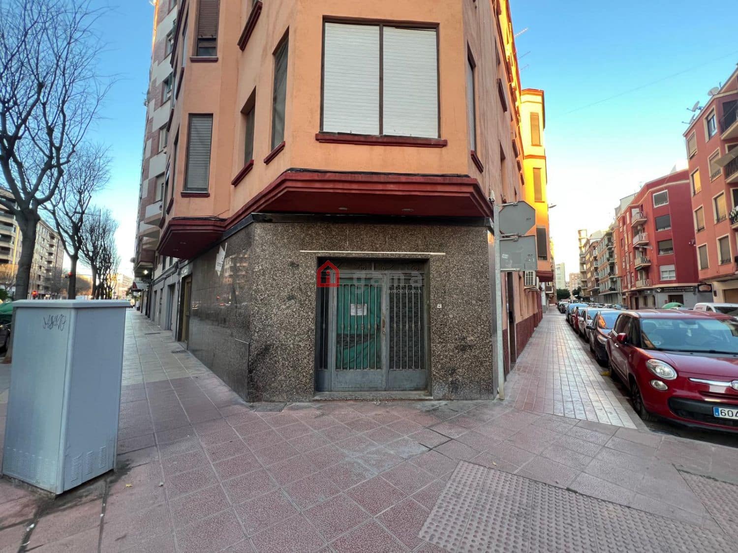 Erhverv til salg i Castello de la Plana - € 80.000 (Ref: 9772818)