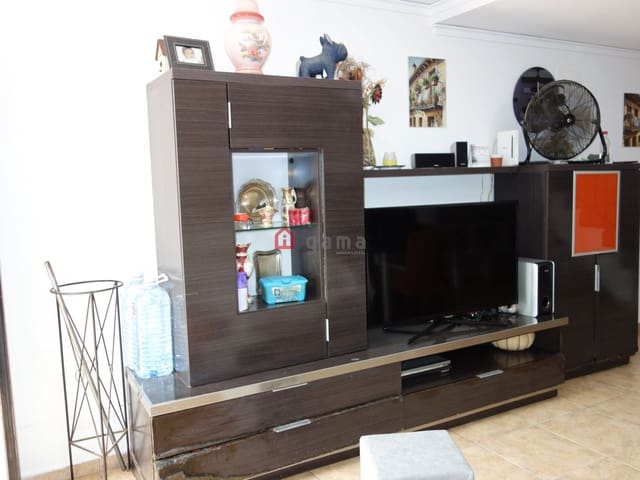 3 slaapkamer Halfvrijstaande villa te koop in Almassora / Almazora met garage - € 234.000 (Ref: 9772819)