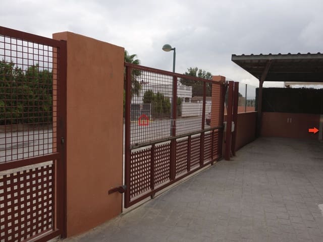 3 slaapkamer Halfvrijstaande villa te koop in Almassora / Almazora met garage - € 234.000 (Ref: 9772819)