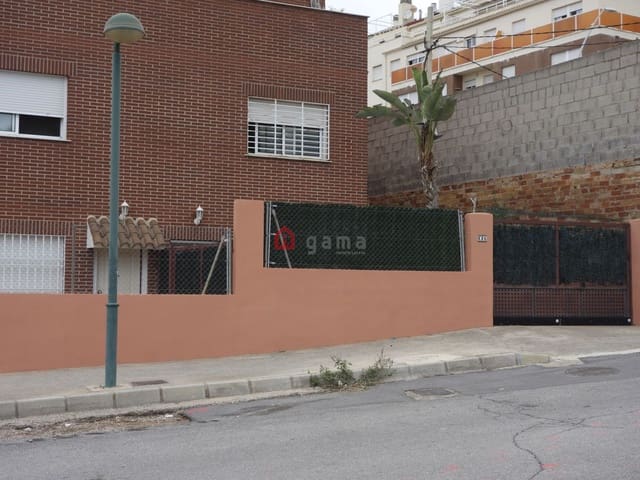 3 slaapkamer Halfvrijstaande villa te koop in Almassora / Almazora met garage - € 234.000 (Ref: 9772819)