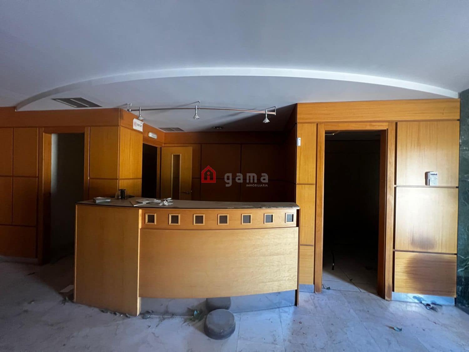 Bedrift til salgs i Castello de la Plana - € 3 189 000 (Ref: 9777803)