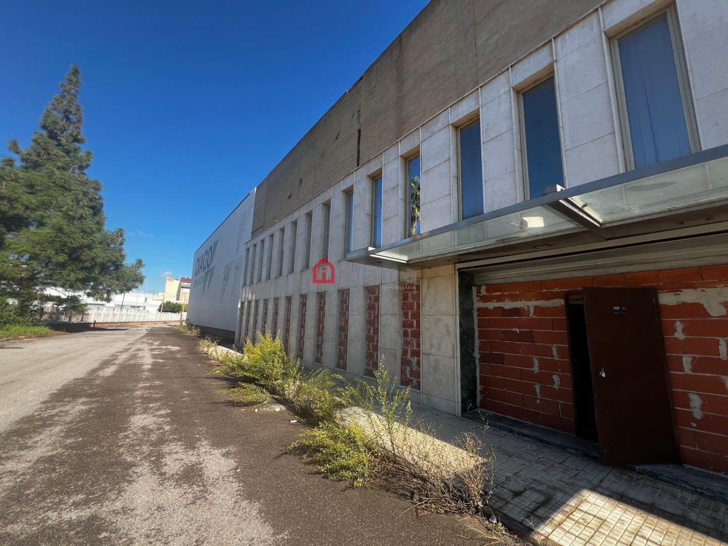 Bedrift til salgs i Castello de la Plana - € 3 189 000 (Ref: 9777803)