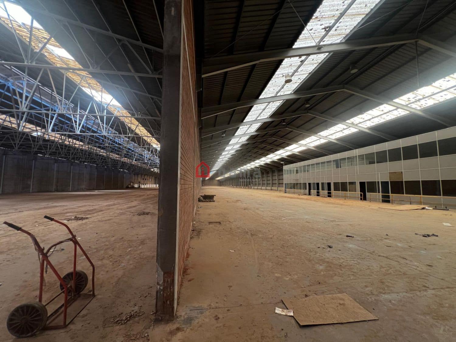 Bedrift til salgs i Castello de la Plana - € 3 189 000 (Ref: 9777803)