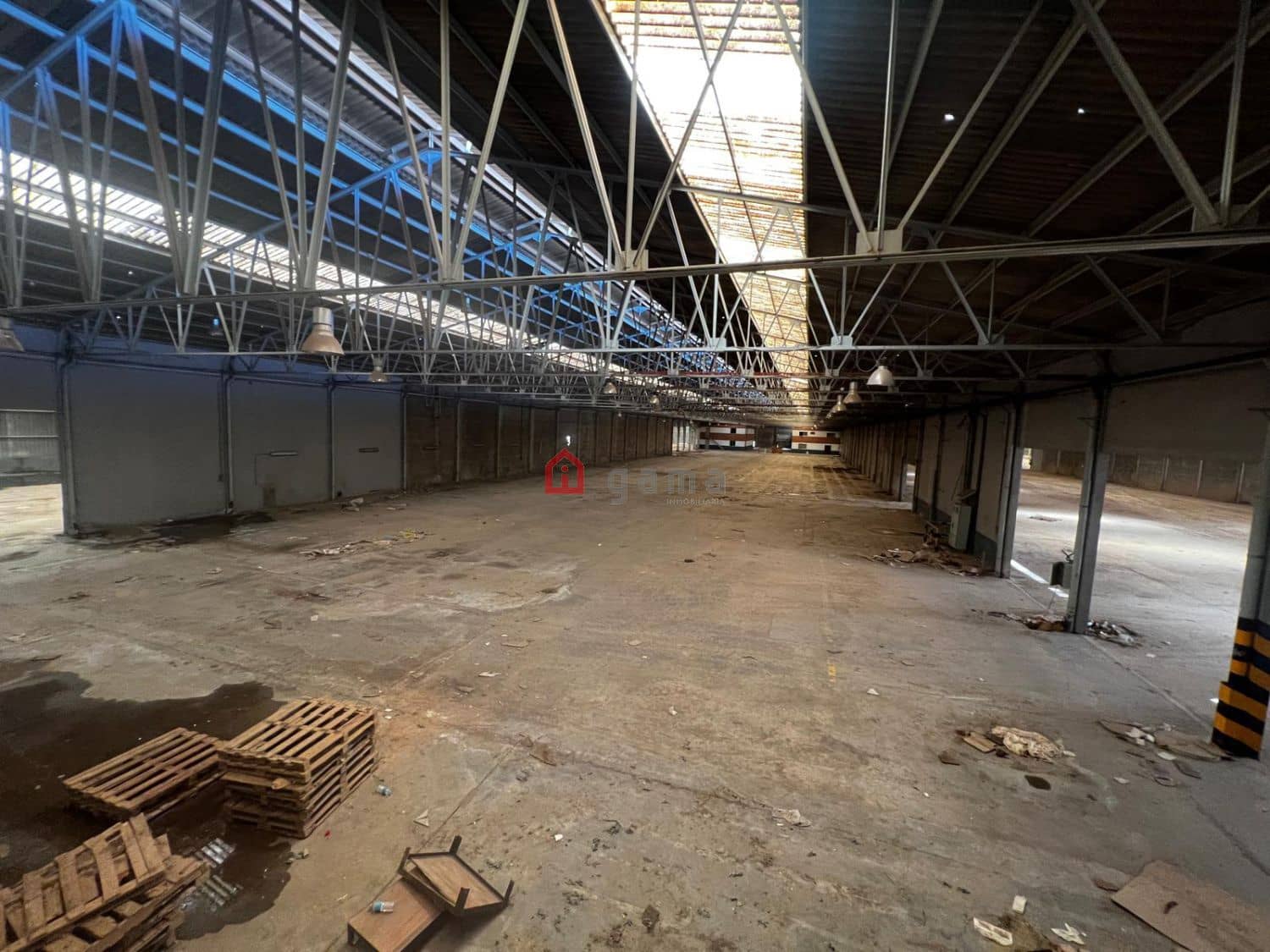 Bedrift til salgs i Castello de la Plana - € 3 189 000 (Ref: 9777803)