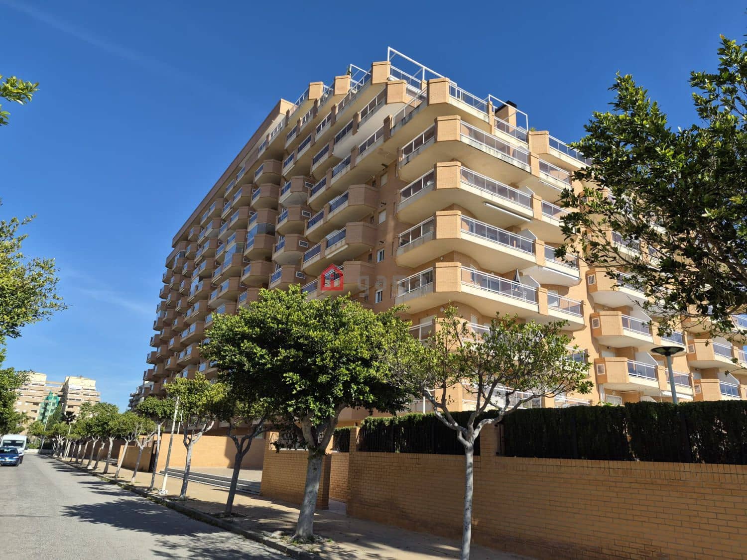 2 bedroom Apartment for sale in Oropesa  with garage - € 155,000 (Ref: 9785010)