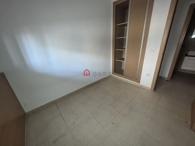 2 slaapkamer Appartement te koop in Oropesa  met garage - € 155.000 (Ref: 9785010)
