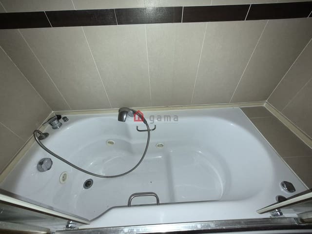 2 slaapkamer Appartement te koop in Oropesa  met garage - € 155.000 (Ref: 9785010)