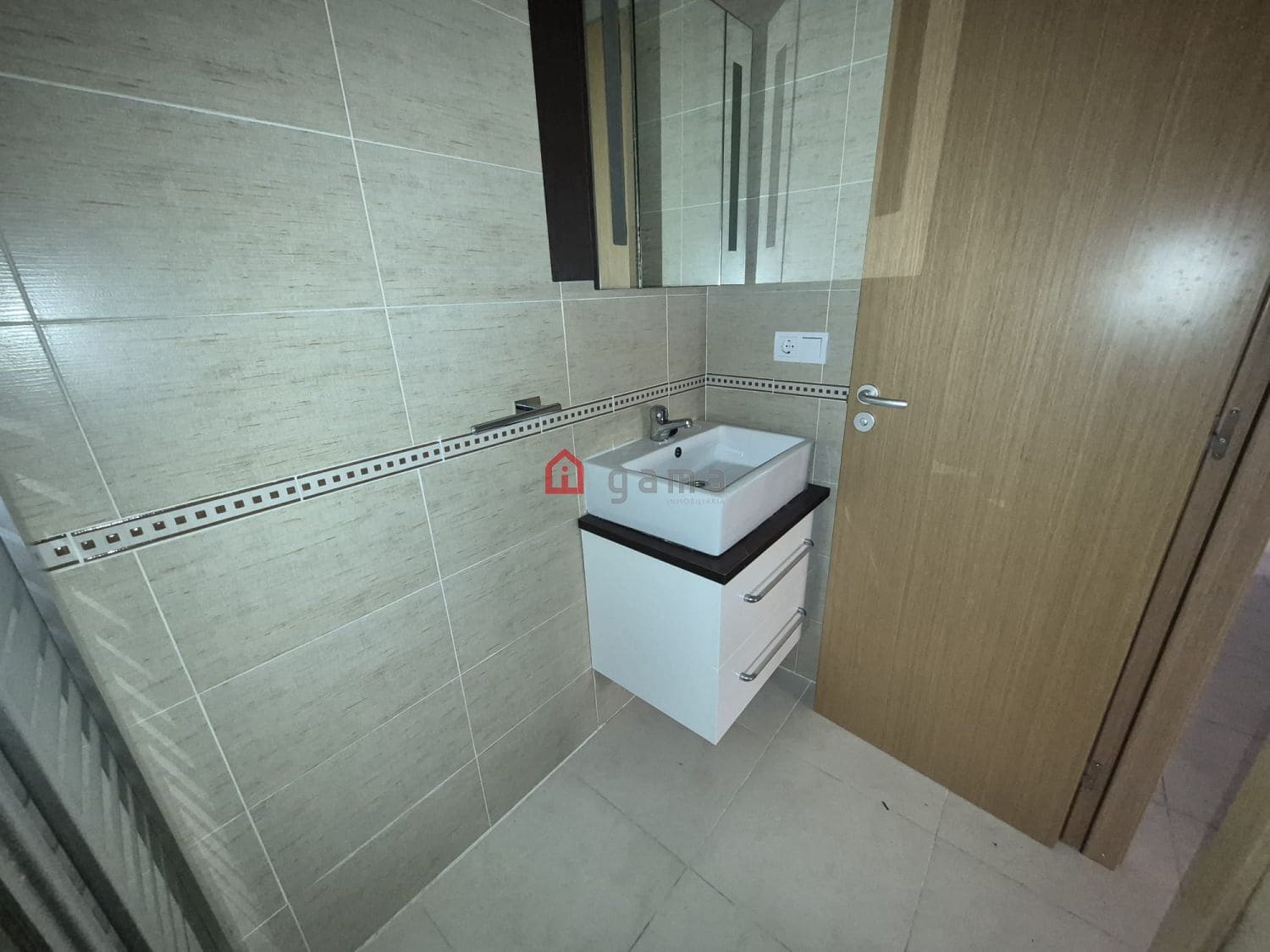 2 bedroom Apartment for sale in Oropesa  with garage - € 155,000 (Ref: 9785010)