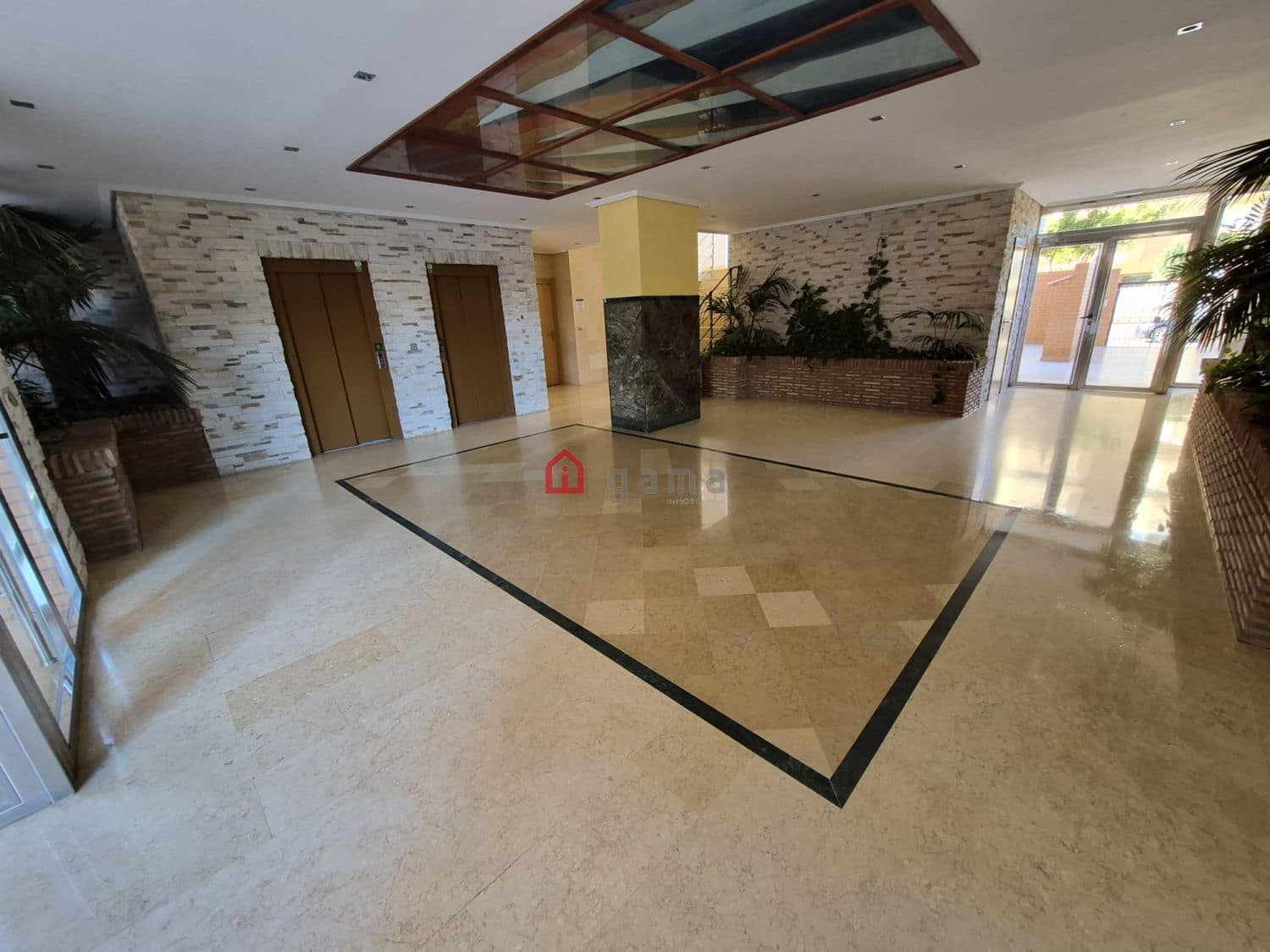 2 bedroom Apartment for sale in Oropesa  with garage - € 155,000 (Ref: 9785010)