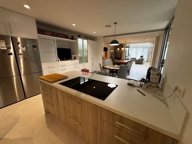 4 soveværelse Byhus til salg i Moncofa - € 575.000 (Ref: 9785012)