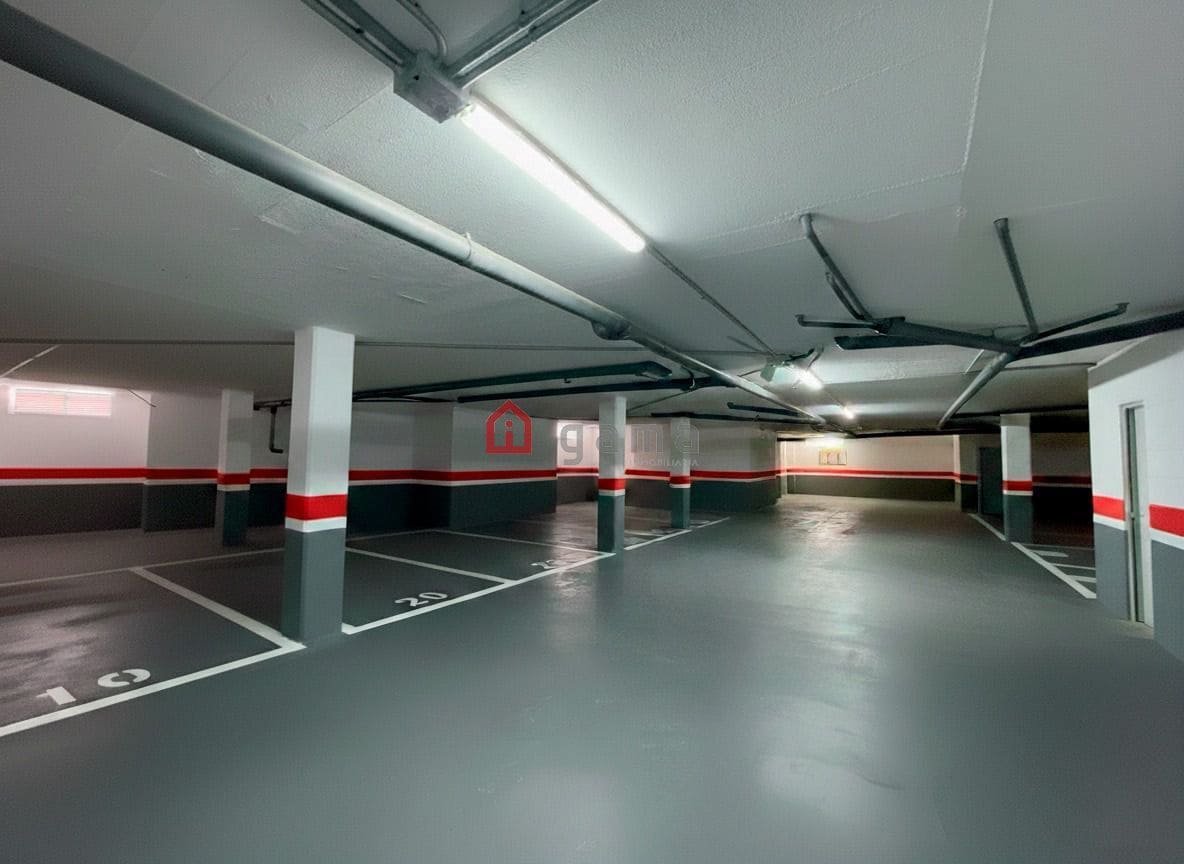 4 slaapkamer Penthouse te koop in Calig met garage - € 160.000 (Ref: 9788240)