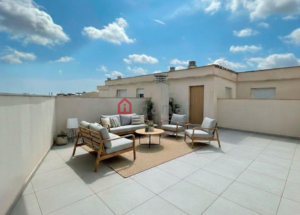 4 slaapkamer Penthouse te koop in Calig met garage - € 160.000 (Ref: 9788240)