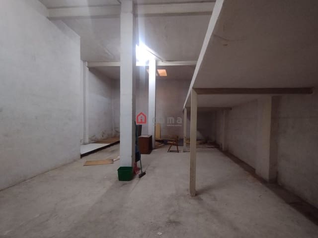 Erhverv til salg i Vinaròs - € 79.000 (Ref: 9788241)