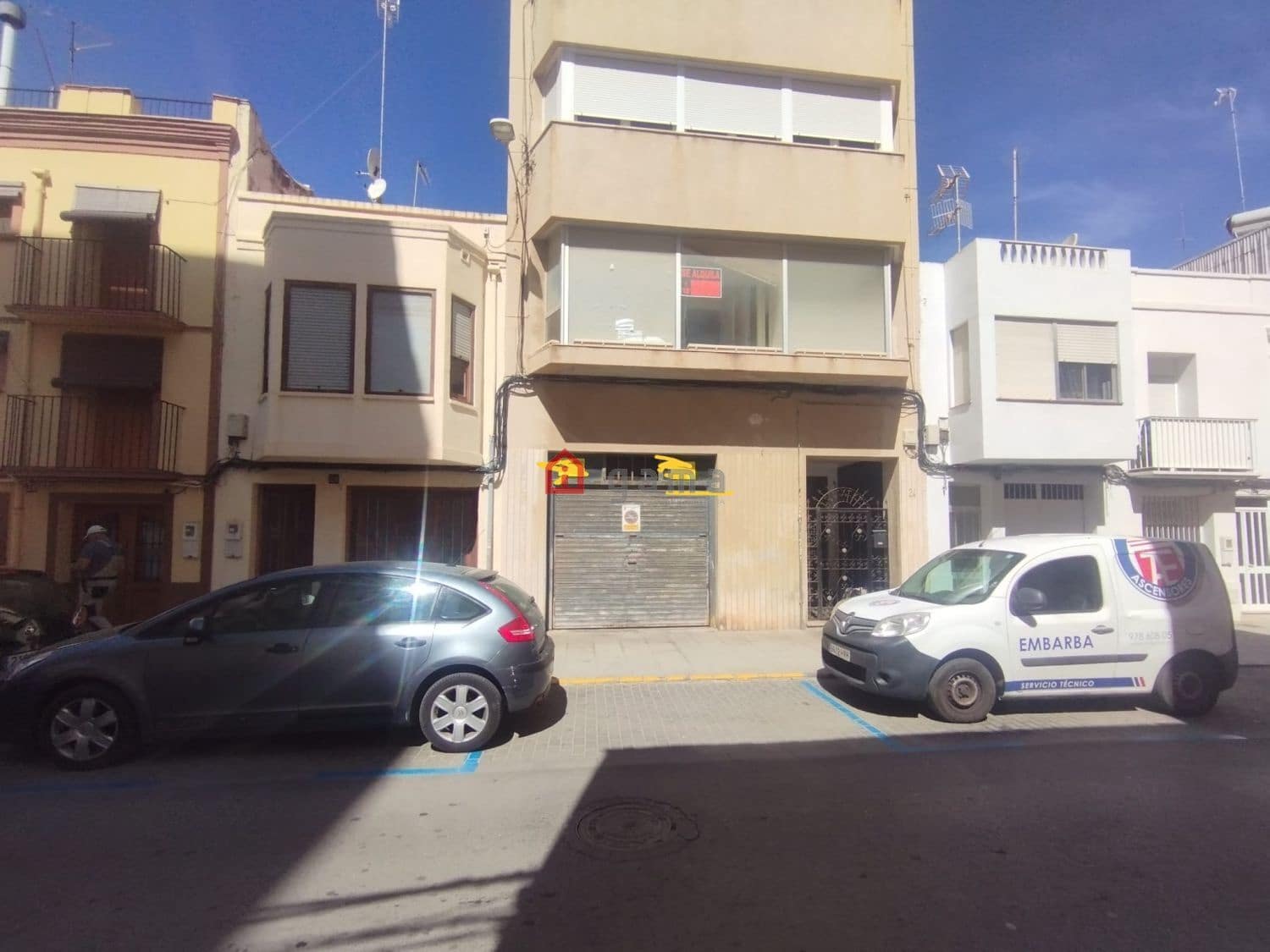 Kommersiell til salgs i Vinaros - € 79 000 (Ref: 9788241)