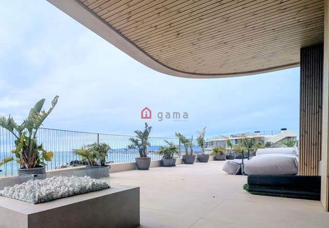Ático de 3 habitaciones en Oropesa  en venta - 1.194.000 € (Ref: 9796610)