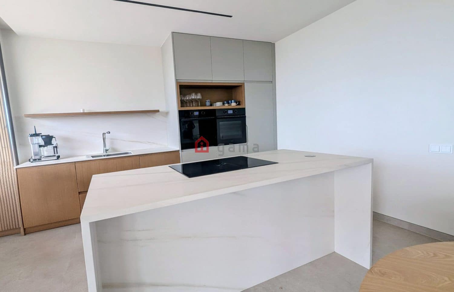 Ático de 3 habitaciones en Oropesa  en venta - 1.194.000 € (Ref: 9796610)