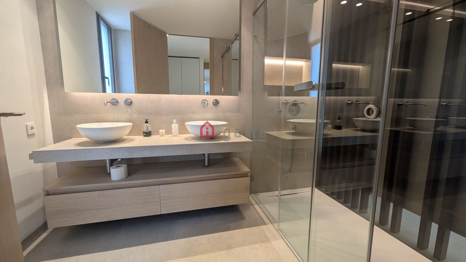 Ático de 3 habitaciones en Oropesa  en venta - 1.194.000 € (Ref: 9796610)