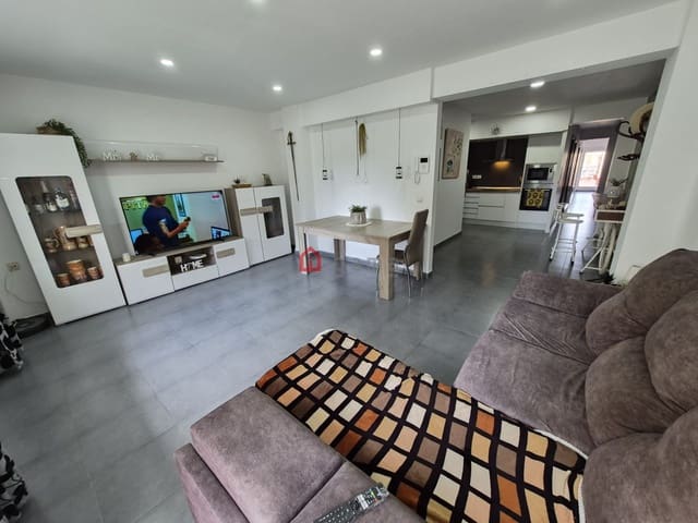 3 makuuhuone Asunto myytävänä paikassa Castelló de la Plana - 165 000 € (Ref: 9804111)