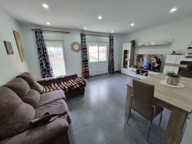 3 makuuhuone Asunto myytävänä paikassa Castelló de la Plana - 165 000 € (Ref: 9804111)