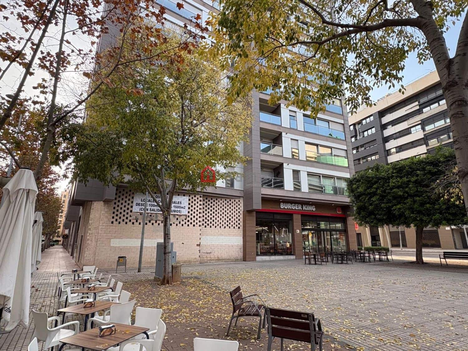 Commercial for sale in Castello de la Plana - € 148,000 (Ref: 9811381)