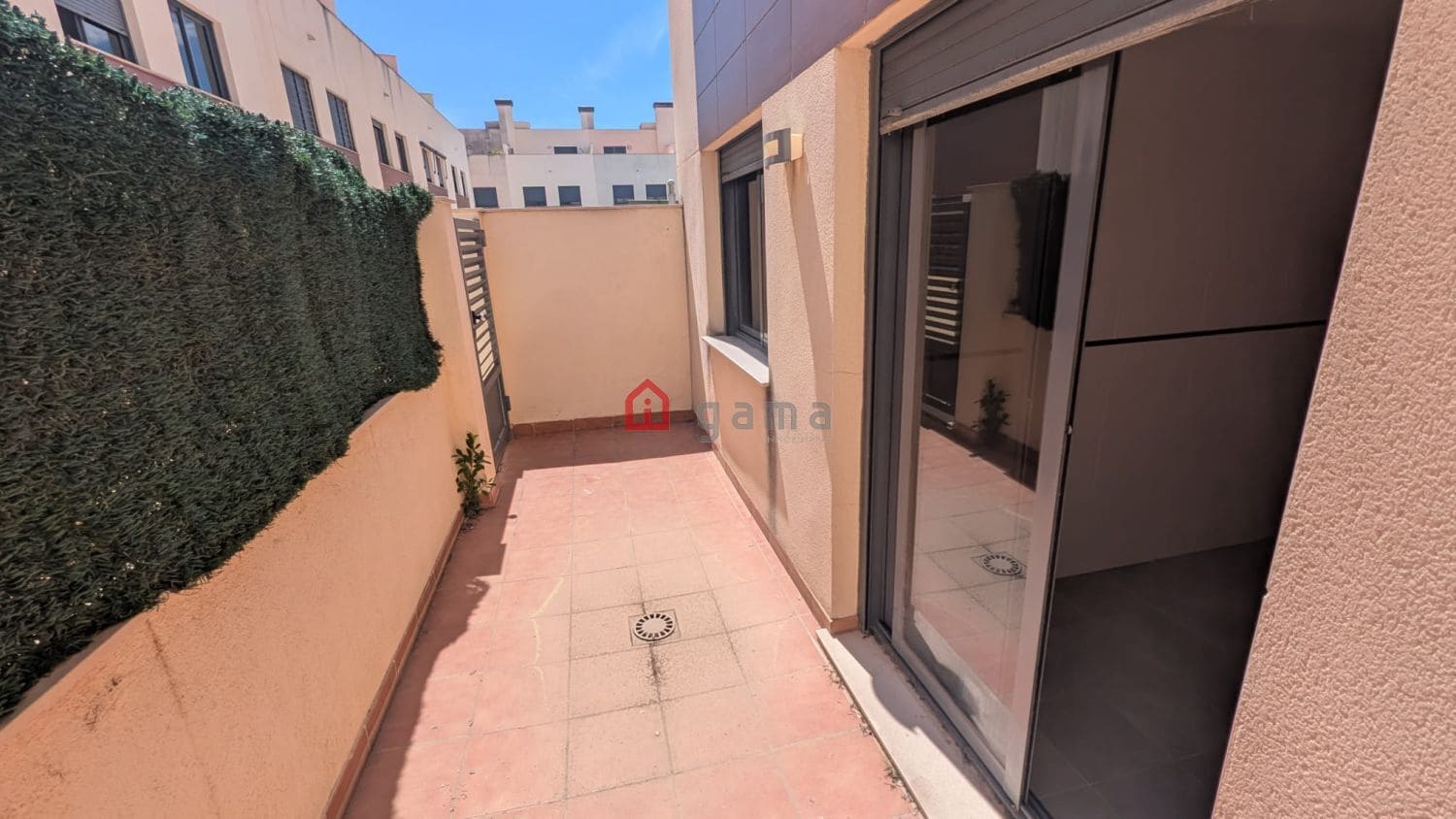 5 bedroom Terraced Villa for sale in Castello de la Plana - € 394,000 (Ref: 9822410)
