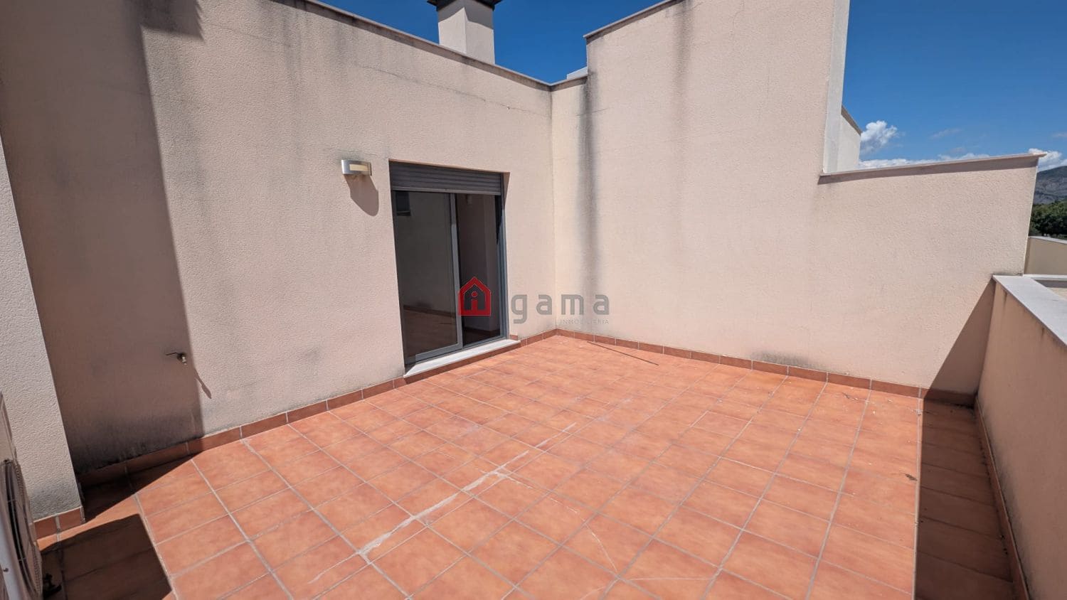 5 bedroom Terraced Villa for sale in Castello de la Plana - € 394,000 (Ref: 9822410)