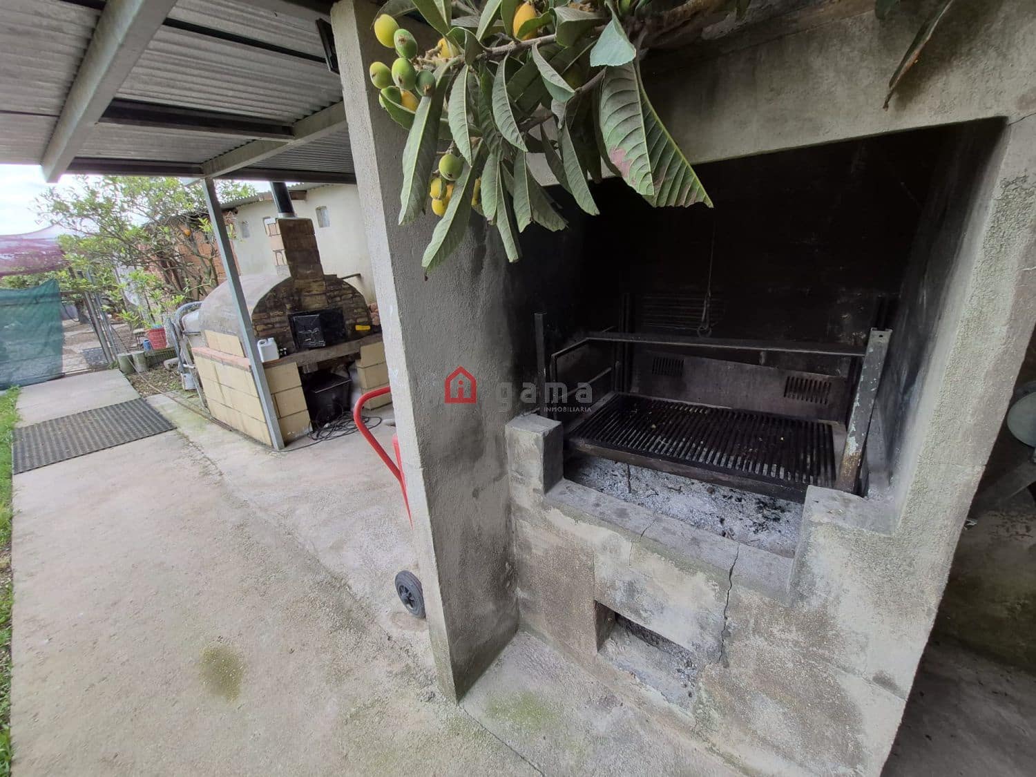 5 bedroom Semi-detached Villa for sale in Castello de la Plana - € 370,000 (Ref: 9828816)