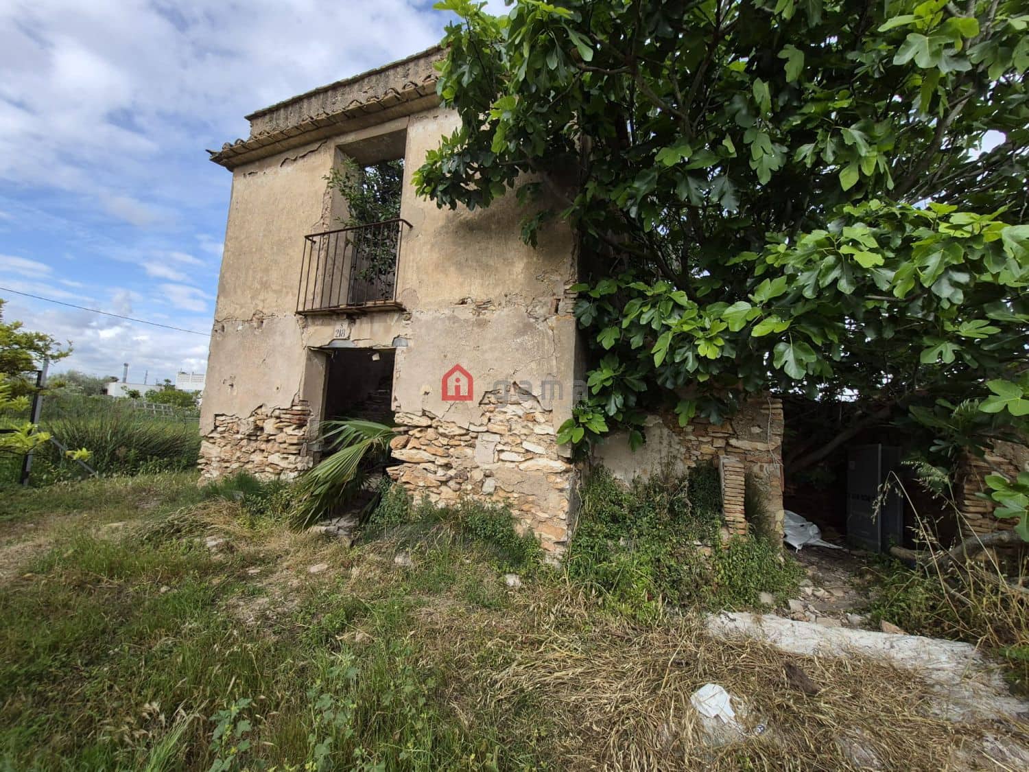5 bedroom Semi-detached Villa for sale in Castello de la Plana - € 370,000 (Ref: 9828816)