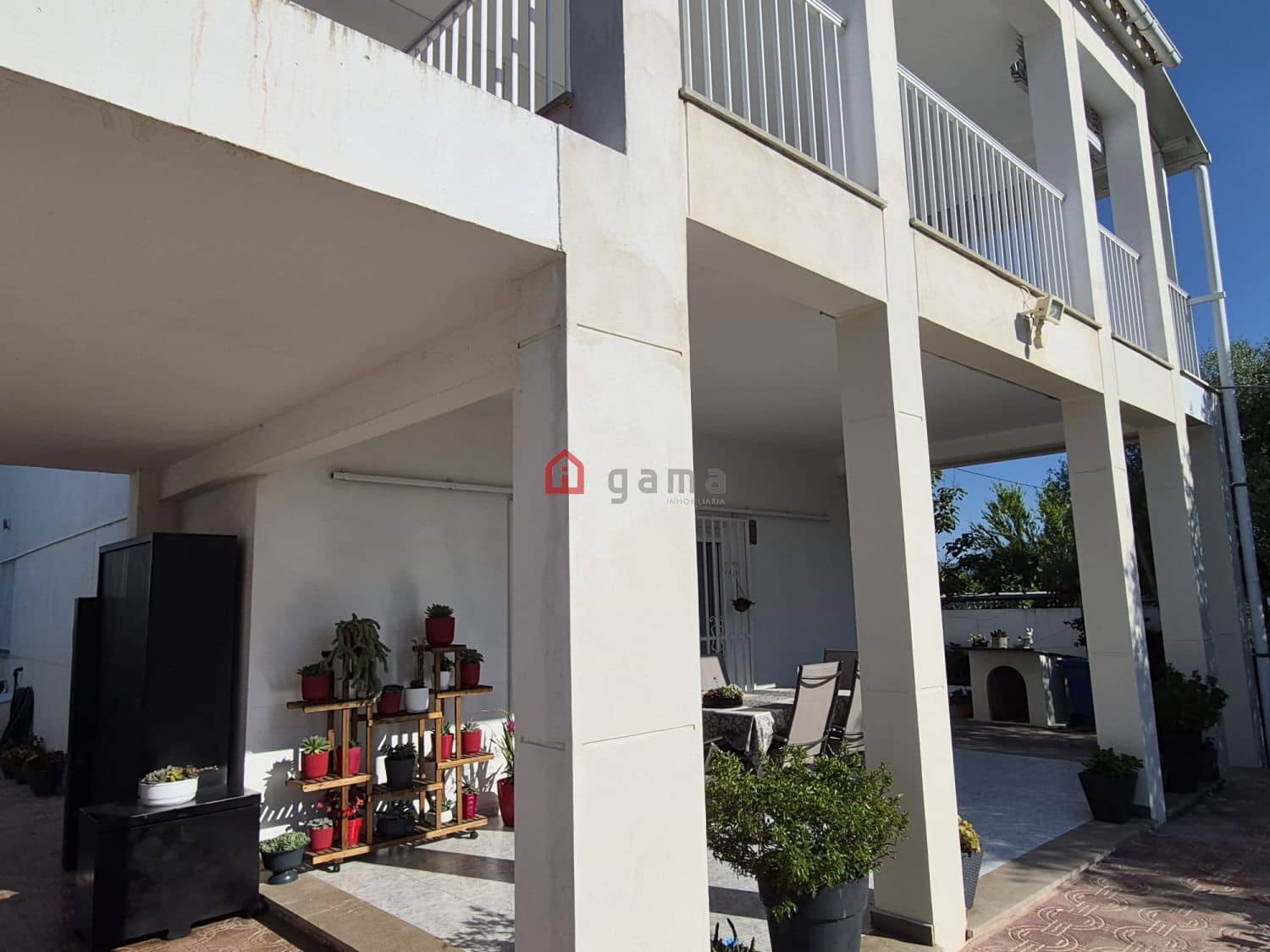 5 bedroom Semi-detached Villa for sale in Castello de la Plana - € 370,000 (Ref: 9828816)