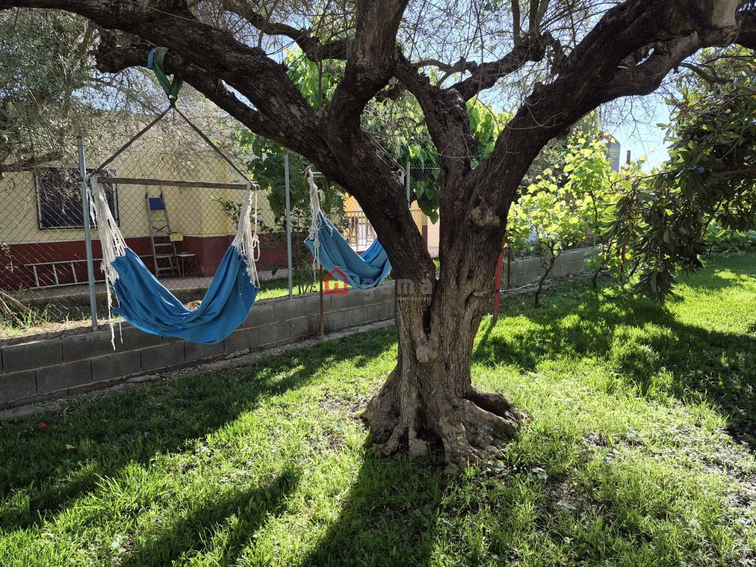 5 bedroom Semi-detached Villa for sale in Castello de la Plana - € 370,000 (Ref: 9828816)