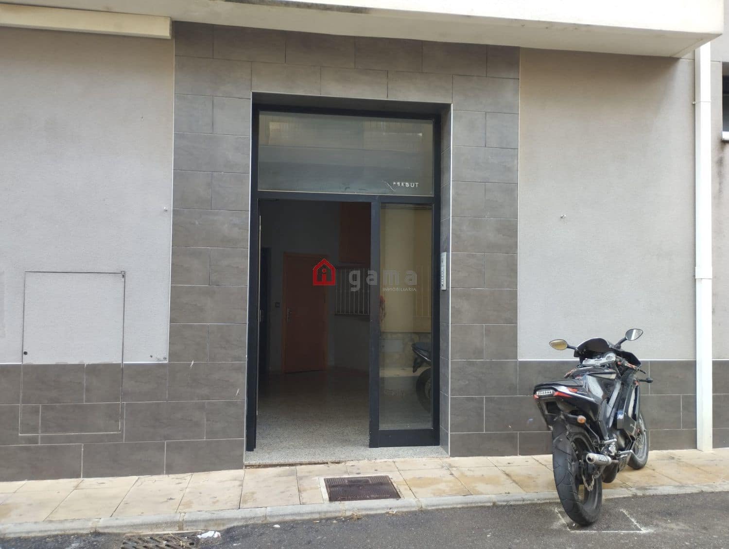 3 bedroom Flat for sale in Torreblanca - € 130,000 (Ref: 9828817)